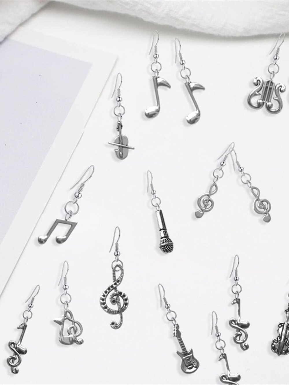 12 Pairs Lightweight Handmade Vintage Silver Music Note Dangle Drop Earrings Set - Picture 3 of 7